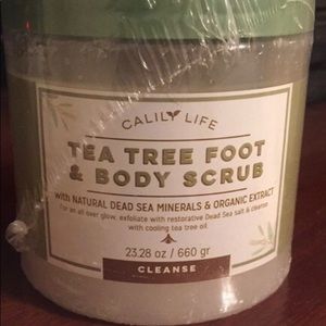 Exfoliating Foot & Body Scrub